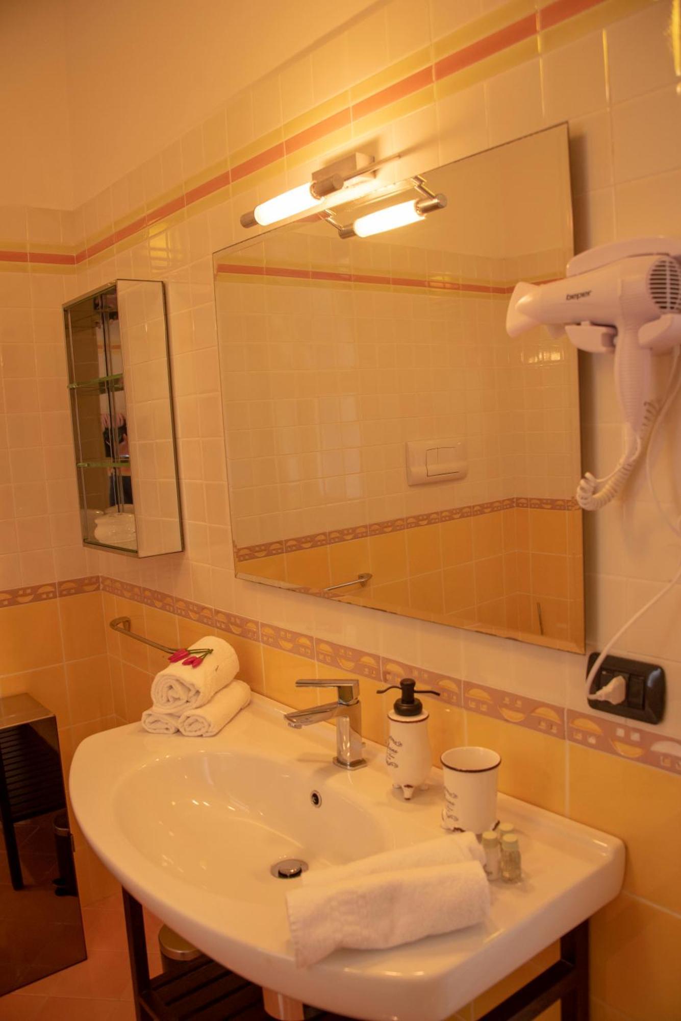 Reginella Guest House サレルノ エクステリア 写真