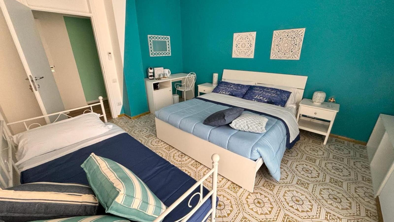 Reginella Guest House サレルノ エクステリア 写真