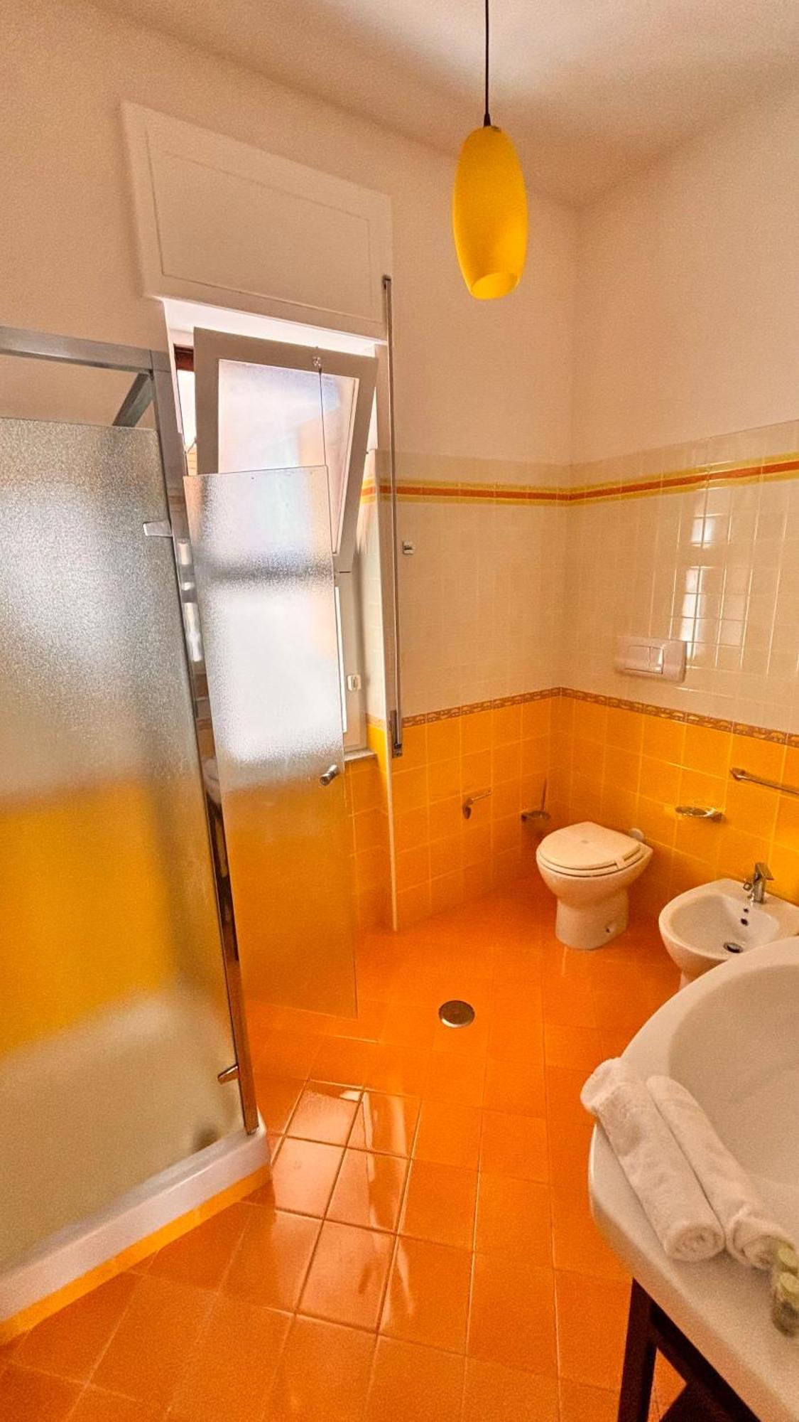 Reginella Guest House サレルノ エクステリア 写真